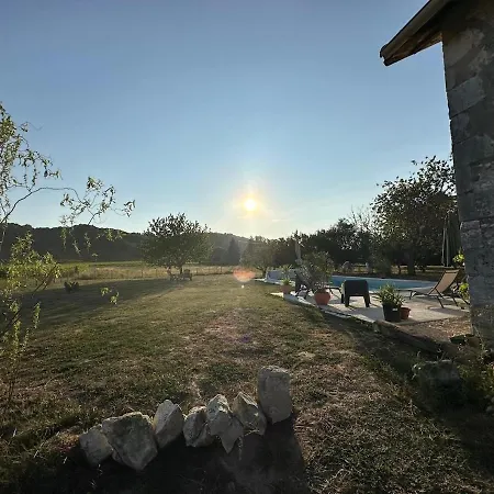 بيت للعطل Les Cabrolles *