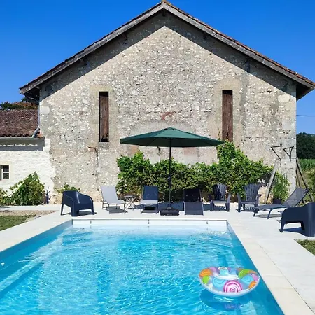 Les Cabrolles بيت للعطل *